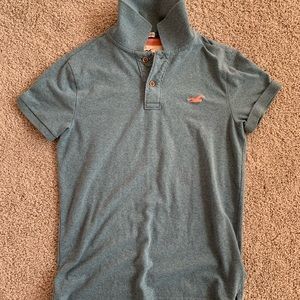 Men’s extra small blue polo Hollister shirt.